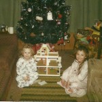 Amy & Corrie Christmas dollhouse