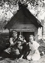 Allen-and-Ruth-Spencer-with-dog