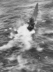 u-boat-sinking